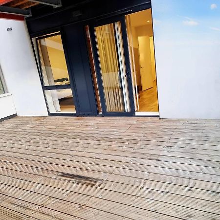 Your Riverside Home 2 With Private Balcony London Exterior foto