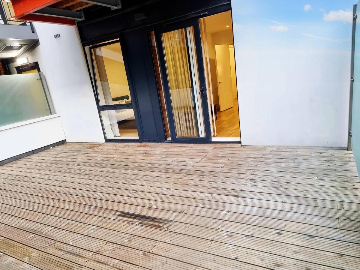 Your Riverside Home 2 With Private Balcony London Exterior foto